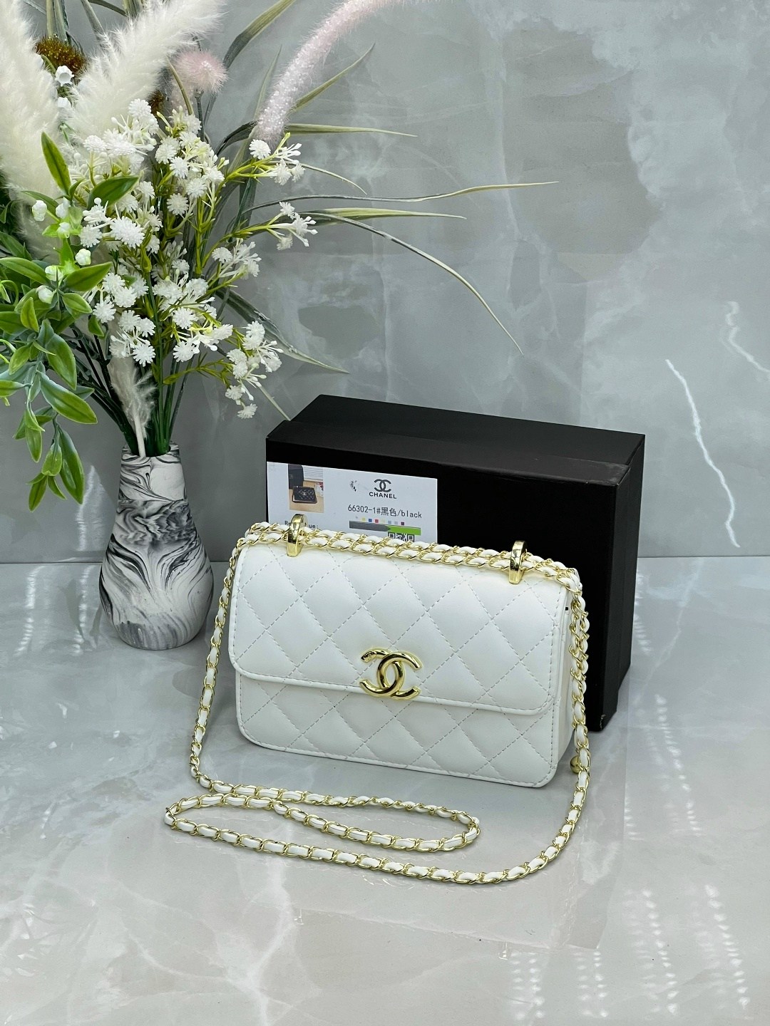 сумка женская chanel,сумка шанель,сумка chanel,сумка chanel клатч с цепочкой черный,маленькая сумка шанель
