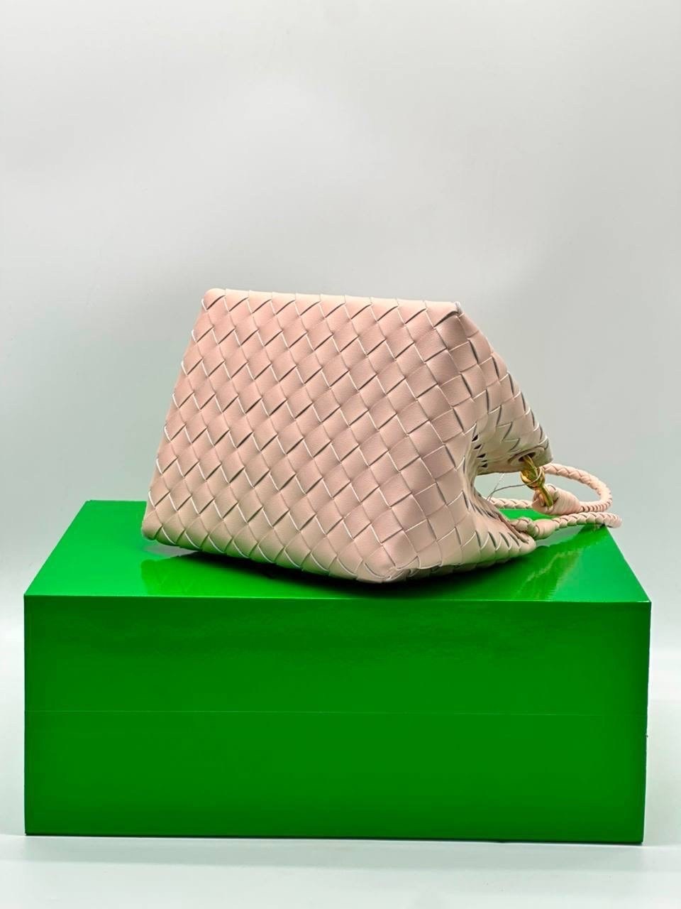 женская сумка bottega veneta,bottega veneta сумка,сумка,сумки,bottega veneta сумка на плечо