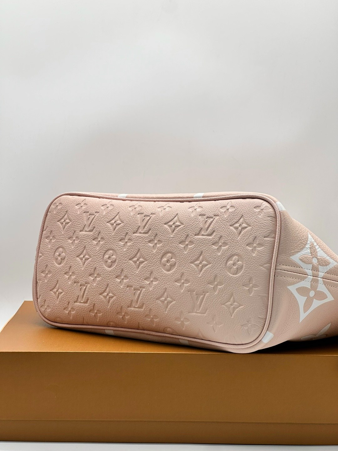louis vuitton neverfull,louis vuitton neverfull mm,louis vuitton сумка,женская кожаная сумка louis vuitton neverfull mm бежевая,louis vuitton monogram