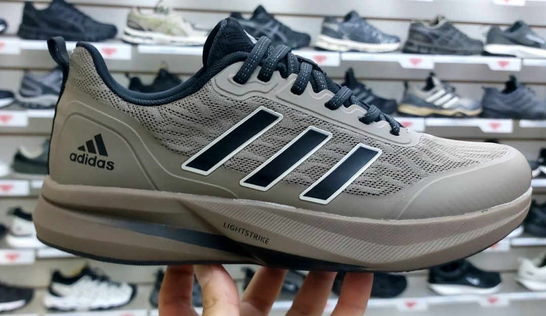 кроссовки мужские adidas,кроссовки adidas,мужские кроссовки adidas ozelia,кроссовки adidas adidas,оригинальные кроссовки adidas