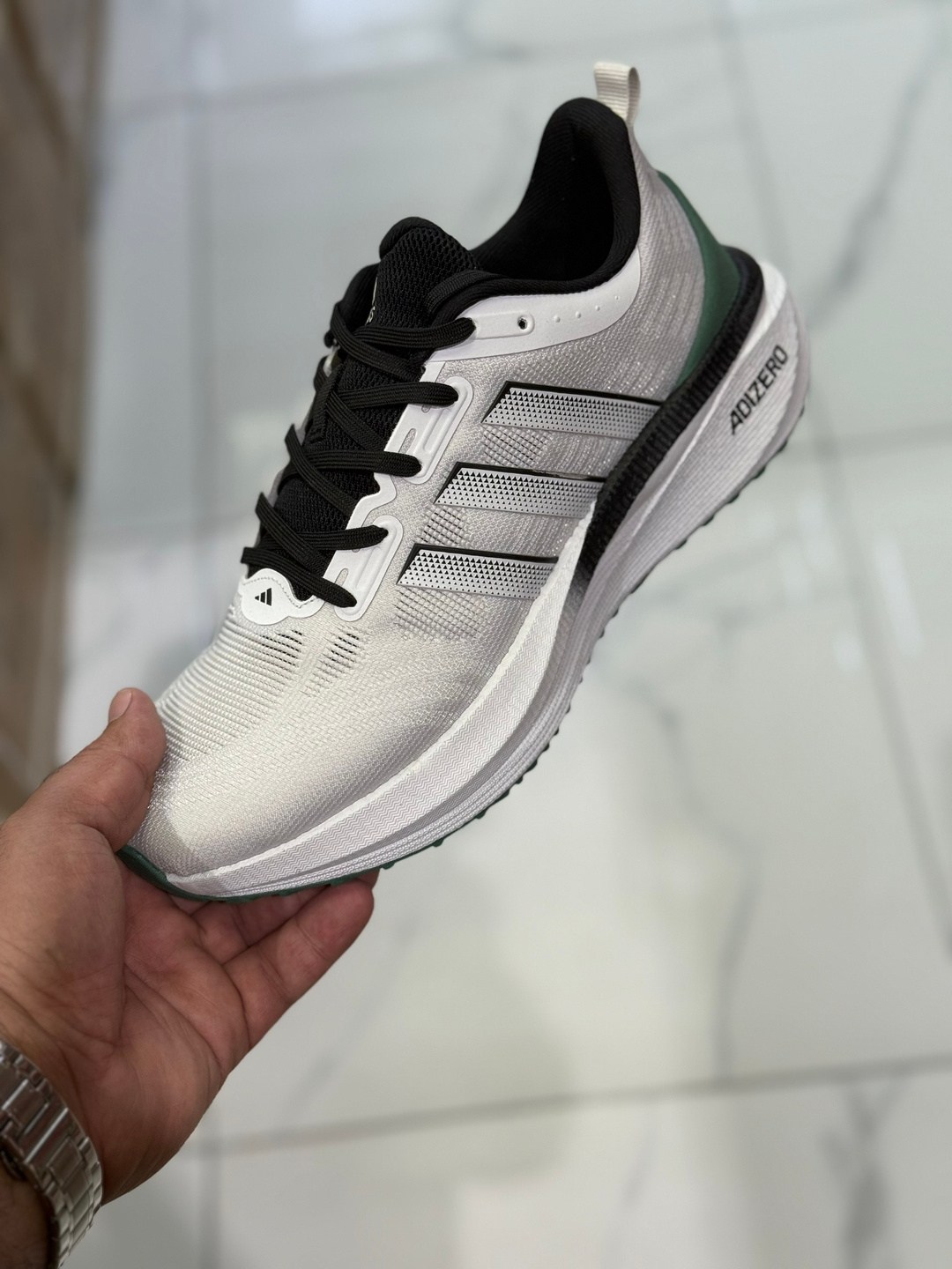 кроссовки adidas,кроссовки адидас артикул вв5428,кроссовки мужские женские adidas,кроссовки мужские adidas,кроссовки