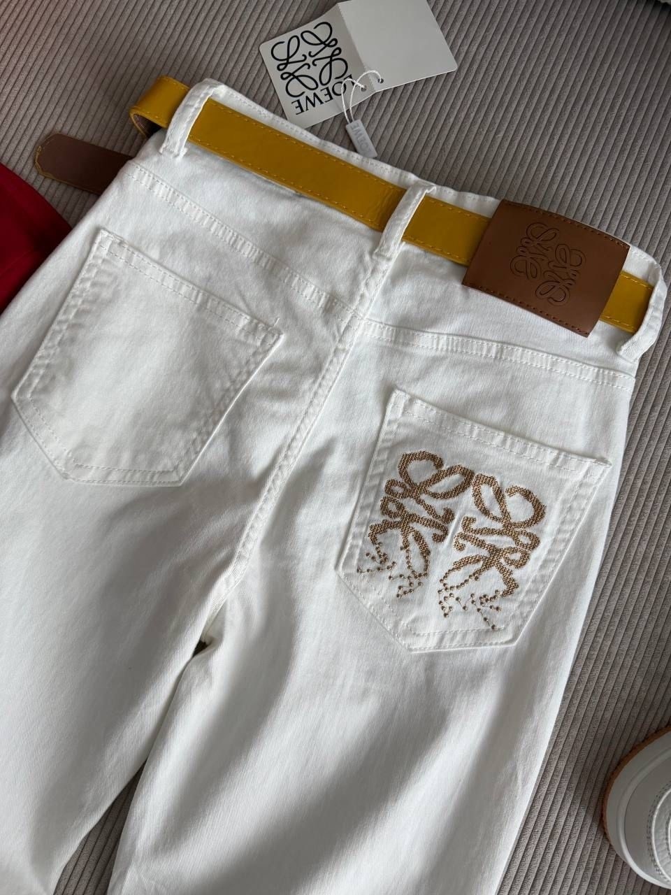 джинсы белые,джинсы evisu белые,джинсы loewe,женские джинсы,джинсы версаче