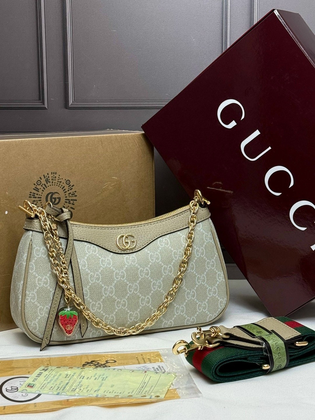 сумка gucci,женская сумка gucci,сумка гуччи,сумка gucci оригинал,сумка гуччи через плечо
