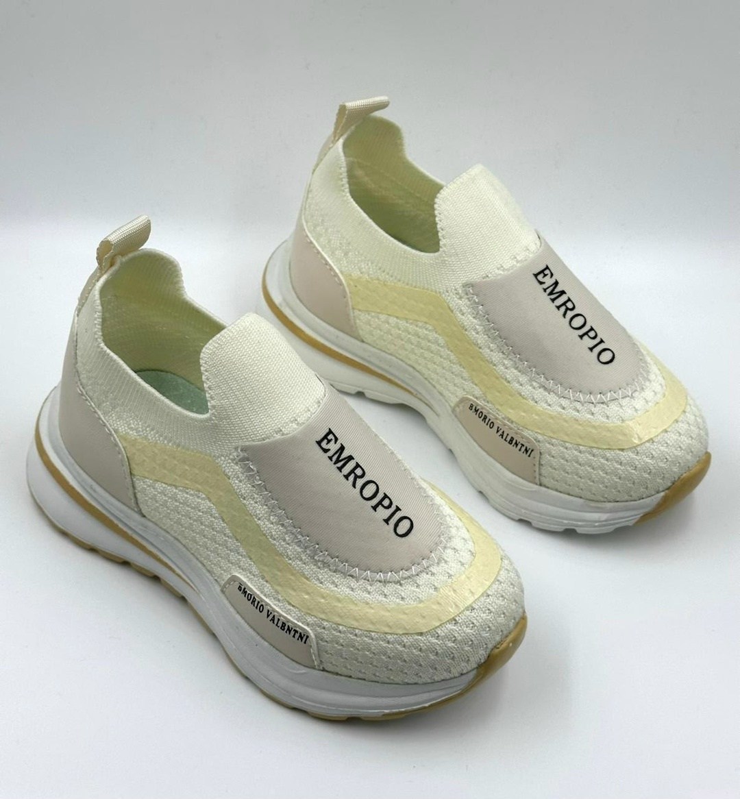,спортивная ,женская ,женские кроссовки,кроссовка