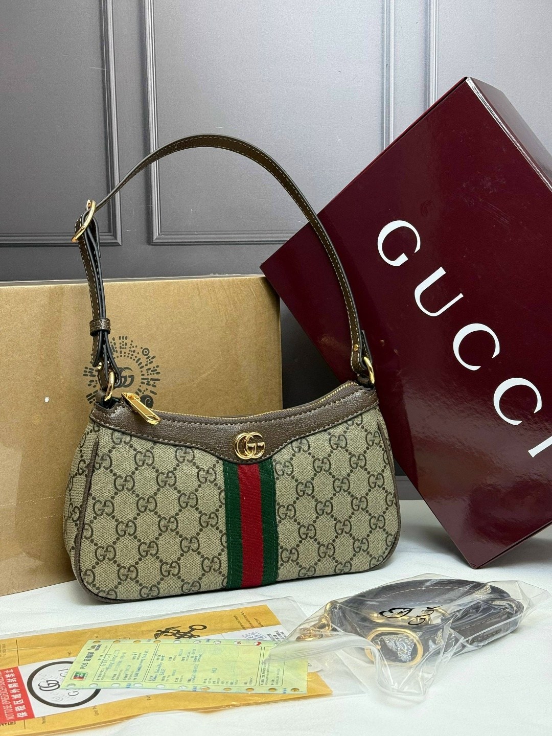 сумка gucci,женская сумка gucci,сумка гуччи,сумка gucci оригинал,сумка гуччи через плечо