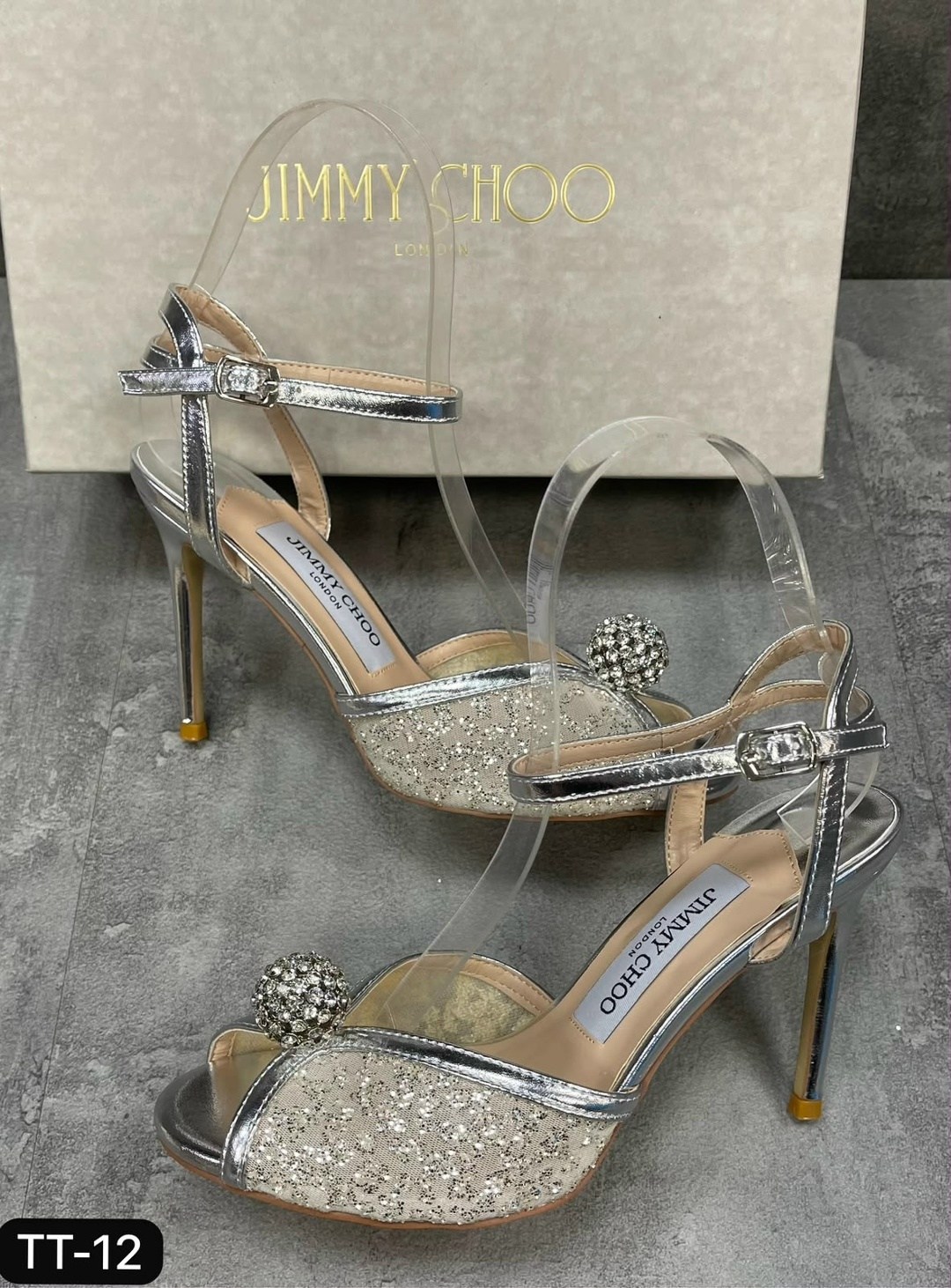 босоножки jimmy choo,джимми чу босоножки со стразами,серебристые босоножки,босоножки jimmy choo с жемчугом,