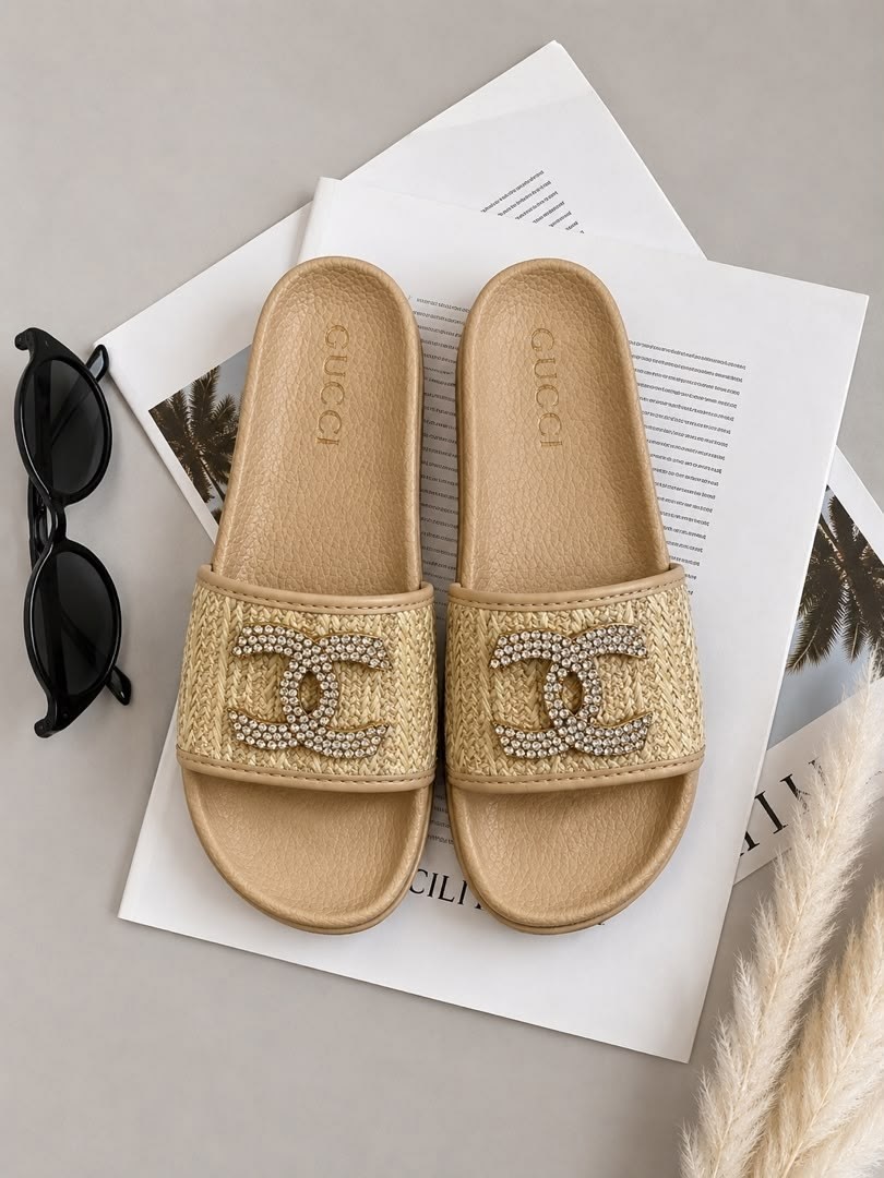 шлепанцы chanel,шлепки шанель,тапочки chanel,шлепанцы женские,тапочки модные