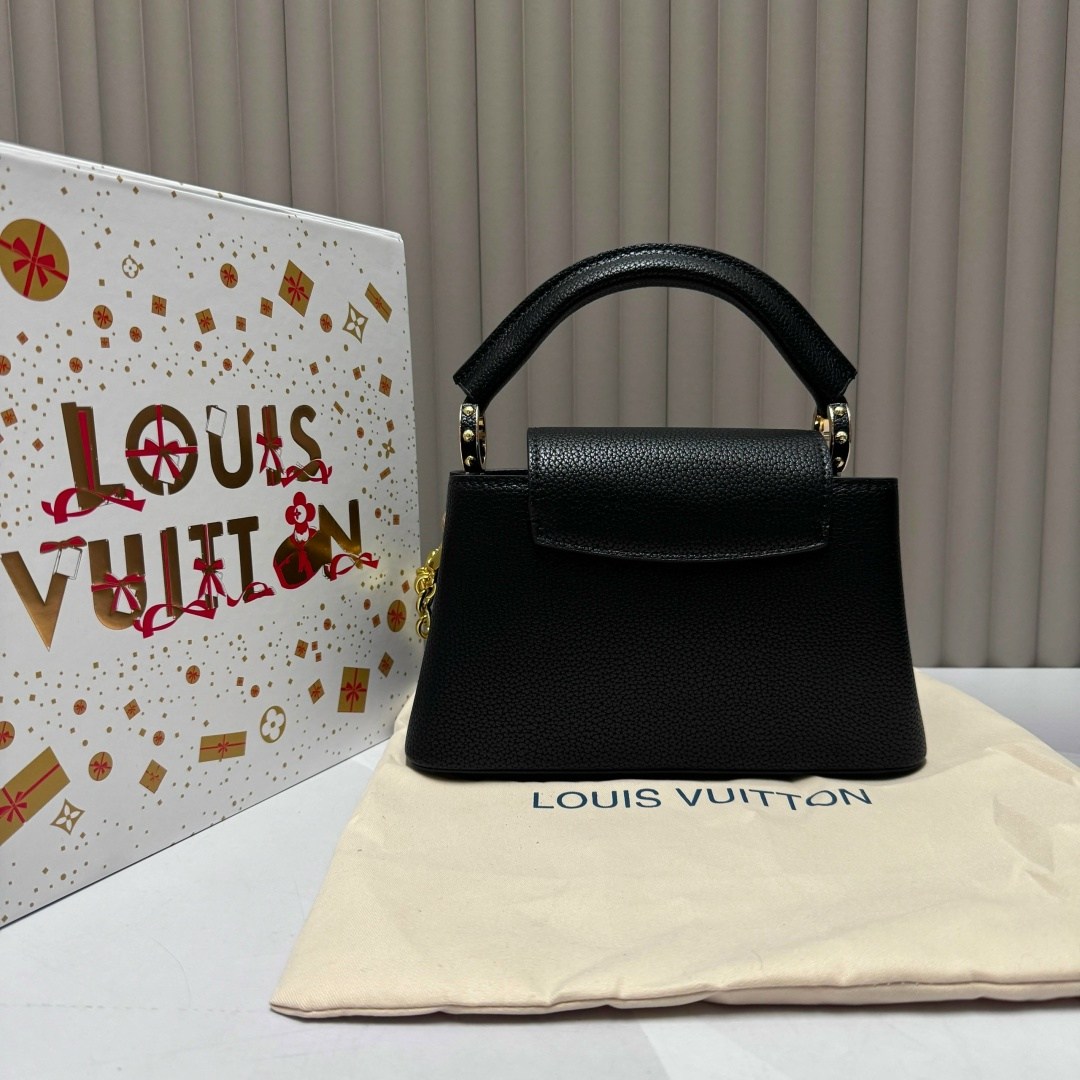 сумка женская louis vuitton,сумка louis vuitton,кожаная сумка louis vuitton capucines pm черная,louis vuitton capucines,сумка женская louis vuitton 27-18 большой размер