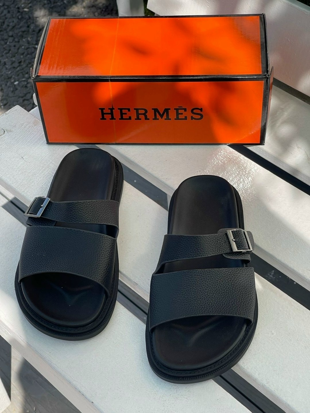 шлепанцы hermes,шлепки hermes,,тапочки hermes,босоножки hermes