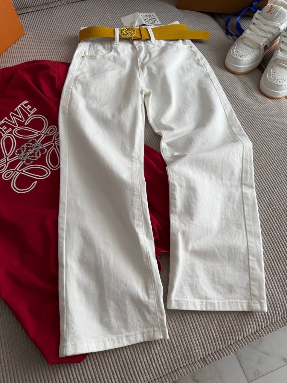 джинсы белые,джинсы evisu белые,джинсы loewe,женские джинсы,джинсы версаче