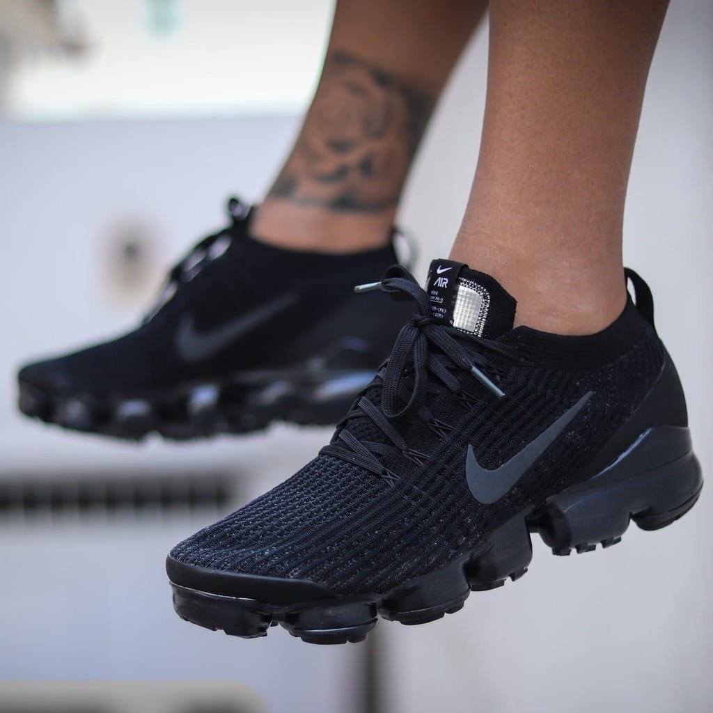 nike air vapormax,nike vapormax,nike air vapormax flyknit 3,nike air vapormax plus,nike air vapormax 2026 flyknit
