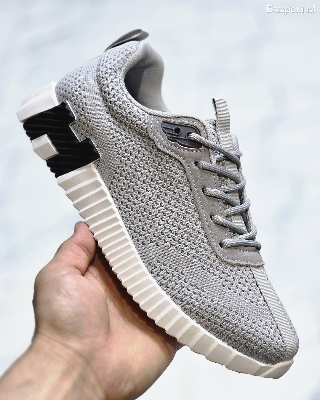кроссовки мужские,кроссовка мужской,,кроссовки мужские yeezy boost 350,изики кроссовки