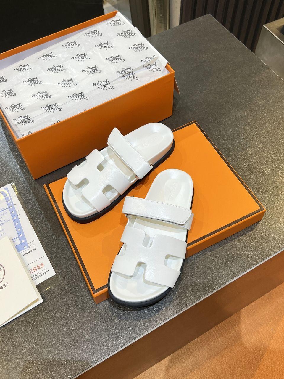 шлепанцы гермес женские,сандалии hermes,кожаные сандалии,шлепанцы hermes,шлепки гермес белые