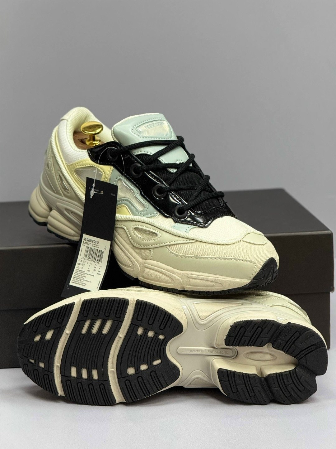 adidas raf simons ozweego 3 cream white,adidas raf simons ozweego 3,кроссовки adidas raf simons ozweego 3,adidas raf simons ozweego 3 white,adidas raf simons ozweego