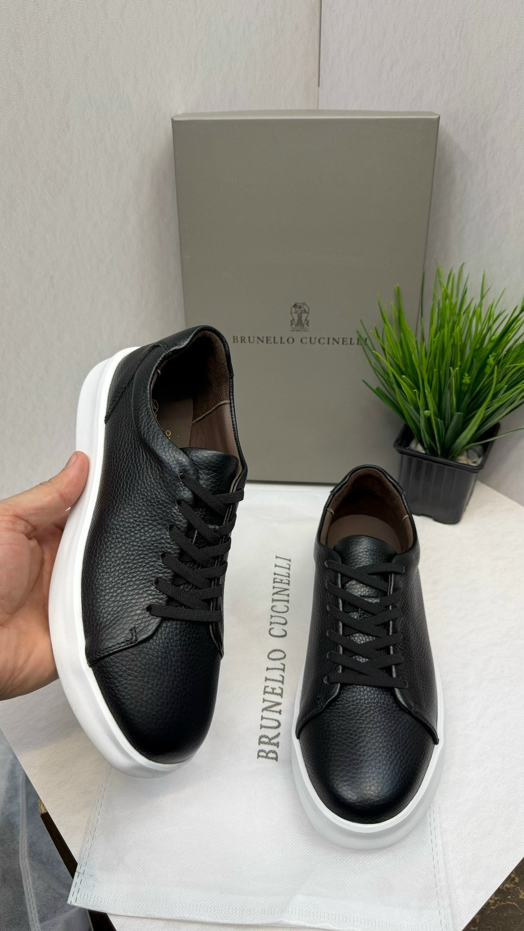 ,кроссовки brunello cucinelli,кеды brunello cucinelli,brunello cucinelli кроссовки мужские,кеды кожаные