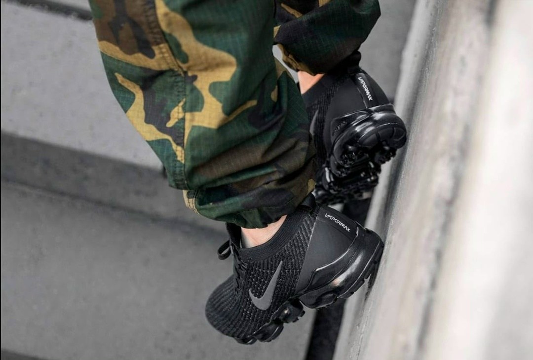 nike air vapormax flyknit 3,nike vapormax flyknit,nike vapormax flyknit black,nike air vapormax,nike vapormax triple black