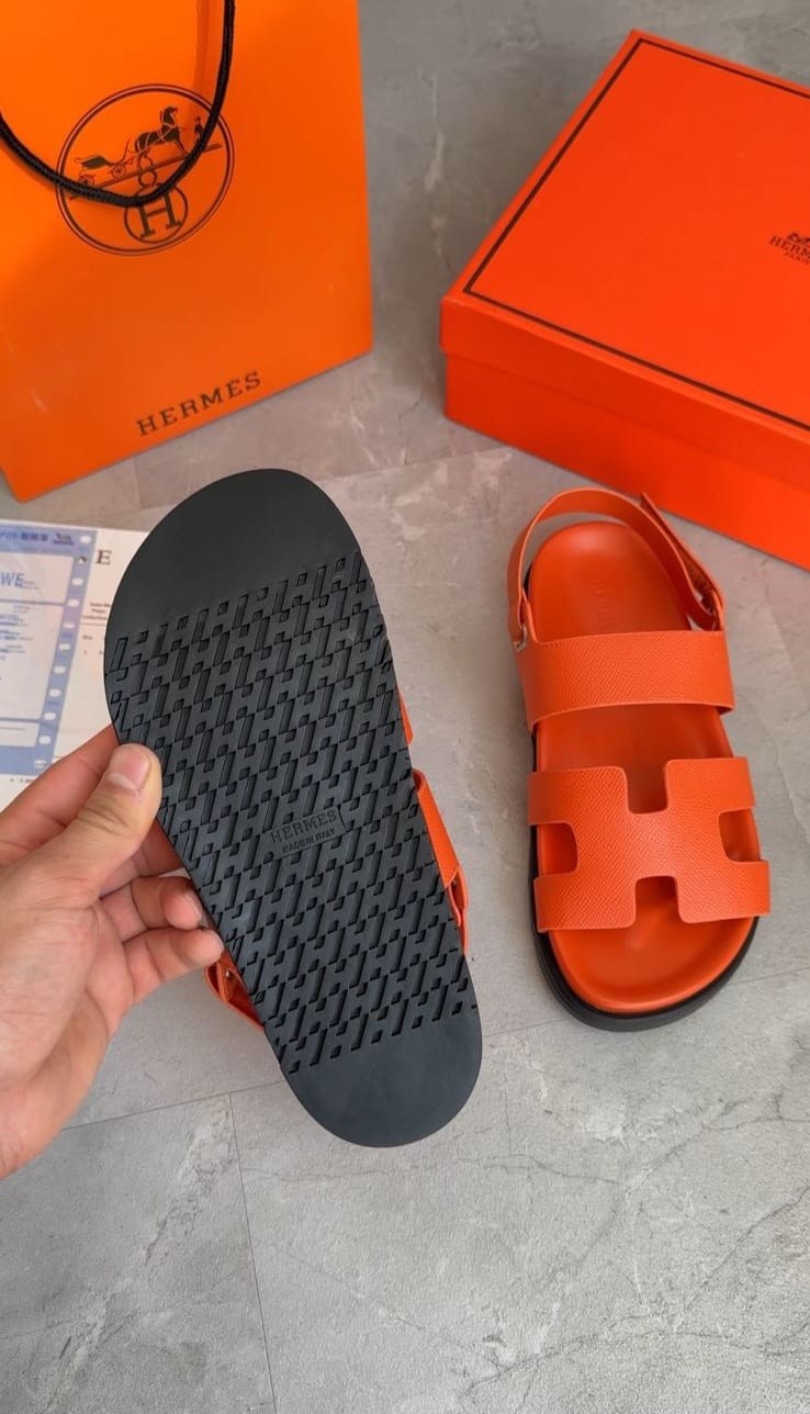 шлепанцы hermes оранжевые,hermes босоножки,hermes шлепанцы,сандалии hermes,шлепки hermes женские