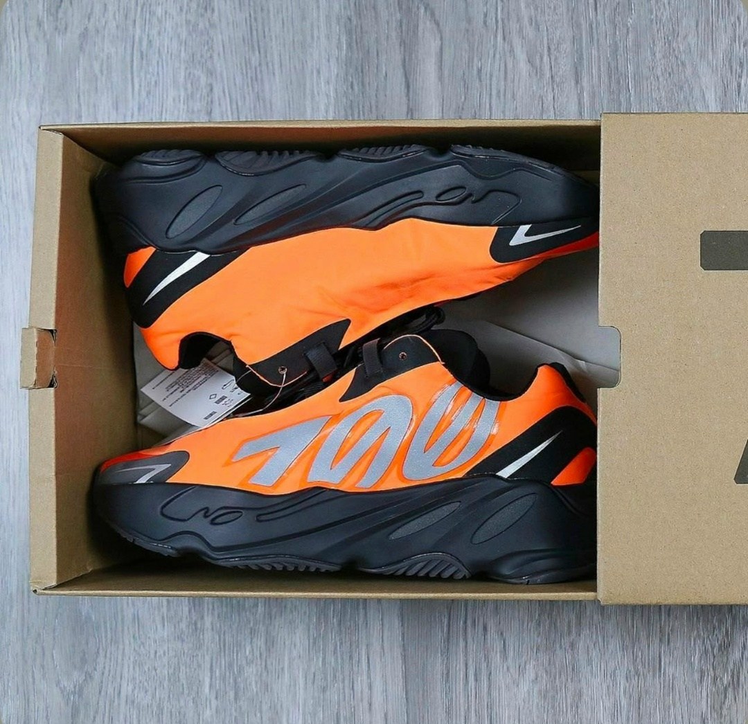 adidas yeezy boost 700,adidas yeezy boost 700 mnvn triple black,adidas 700 mnvn «orange»,adidas yeezy boost 700 mnvn resin,adidas yeezy 700 mnvn