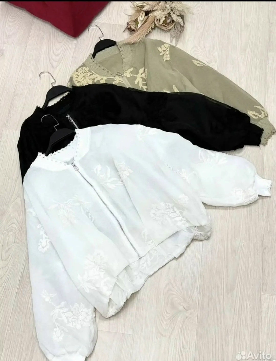 куртка бомбер,куртка с вышивкой,bomber jacket,женская куртка бомбер,куртка