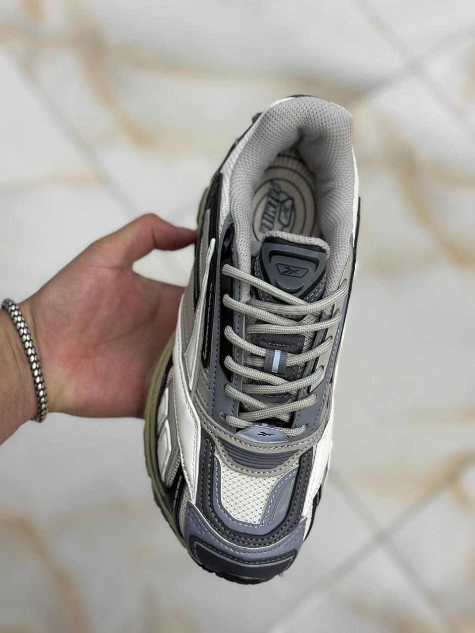 reebok premier road ultra,кроссовки premier road ultra reebok ltd серый,кроссовки reebok premier,кроссовки reebok,reebok premier road plus vi