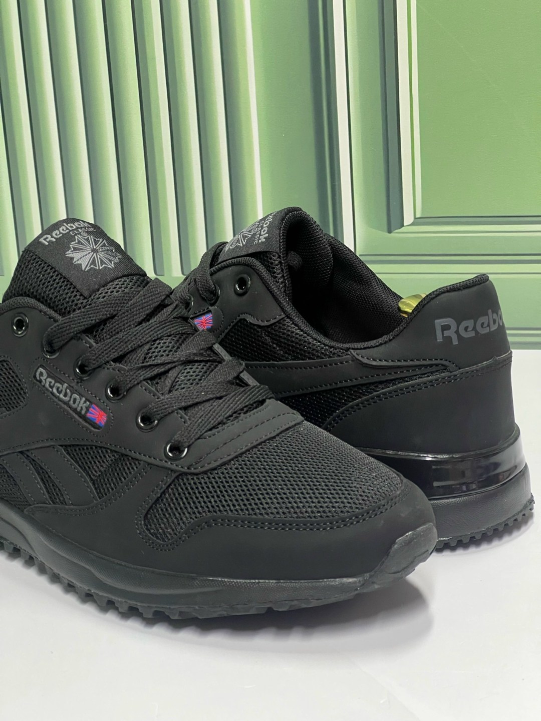 reebok кроссовки,кроссовки reebok мужские,кроссовки reebok classic,кроссовки мужские reebok classic,кожаные кроссовки reebok