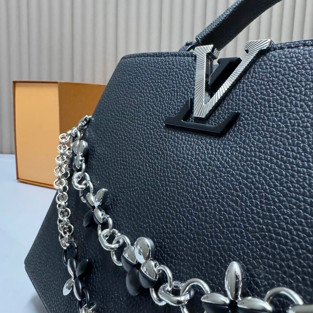 сумка женская louis vuitton,сумка louis vuitton,louis vuitton capucines,сумка женская брендовая,кожаная сумка louis vuitton capucines bb черная