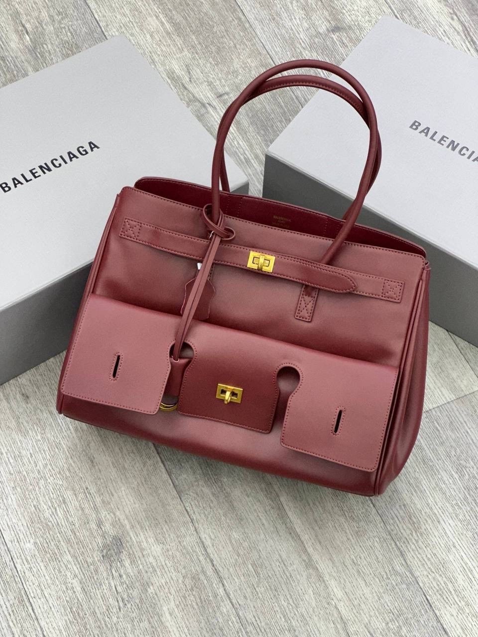 сумка balenciaga,сумка,женская сумка balenciaga,модная сумка,сумки женская