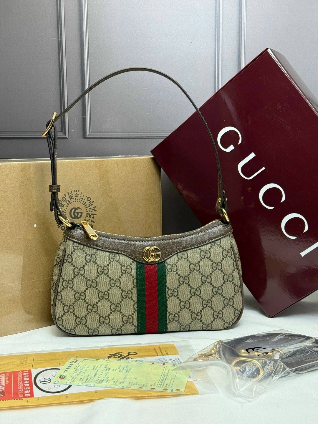 сумка gucci,женская сумка gucci,сумка гуччи,сумка gucci оригинал,сумка гуччи через плечо