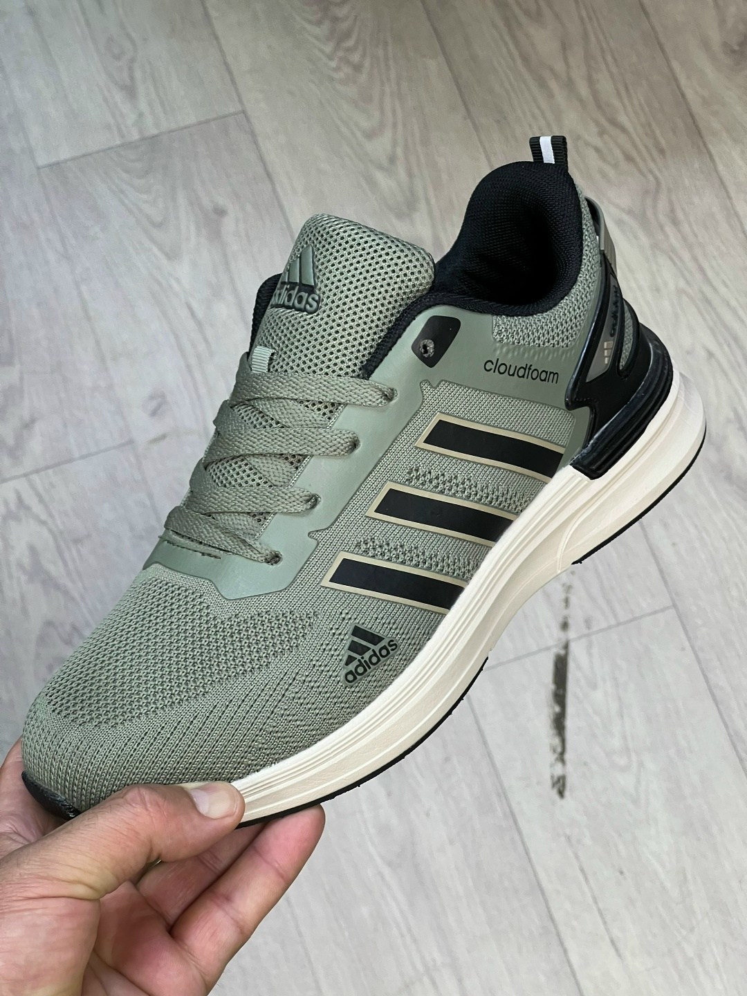кроссовки мужские adidas,кроссовки adidas,кроссовки,мужские кроссовки,спортивные кроссовки