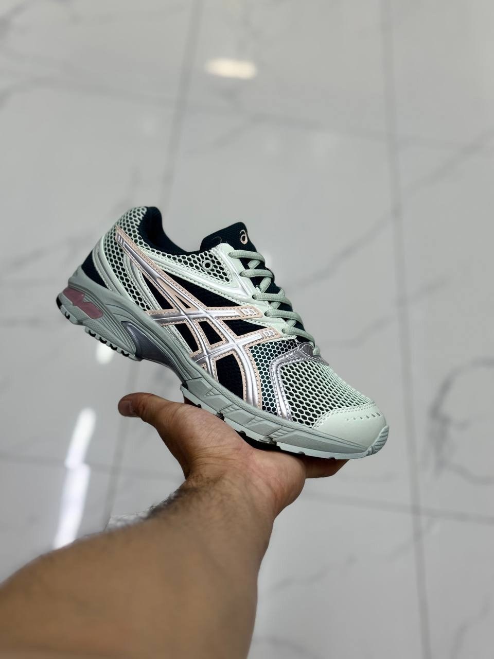 кроссовки asics,кроссовки asics gel,мужские кроссовки asics,спортивная ,женские кроссовки asics