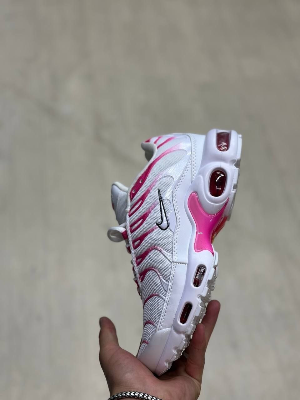 кроссовки летние спортивные nike air max tn plus,nike air max plus tn,nike tn pink,кроссовки,nike air max plus tn white