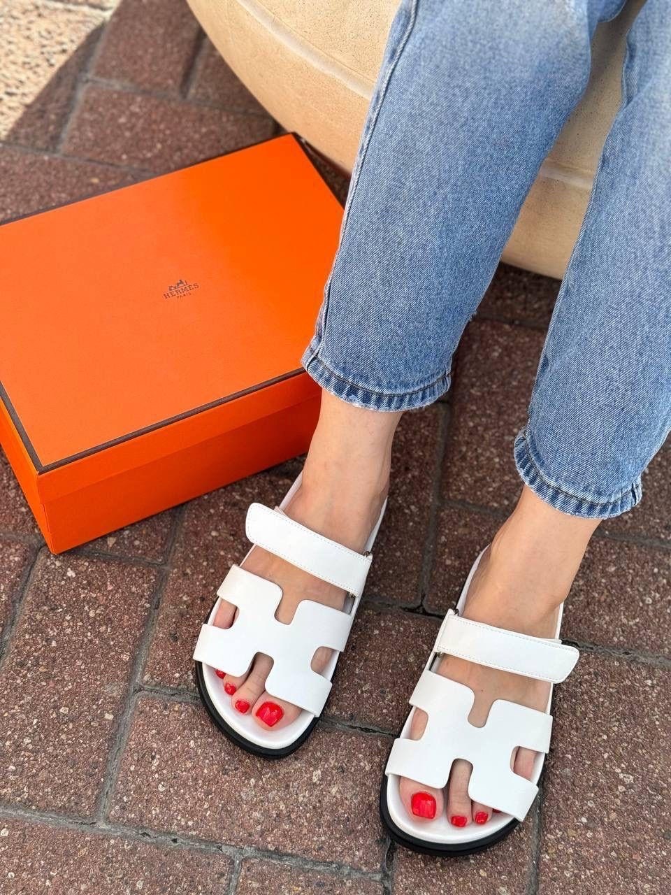 женские шлепанцы,шлёпанцы hermes,сандалии hermes,кожаные сандалии,шлепанцы hermes оранжевые