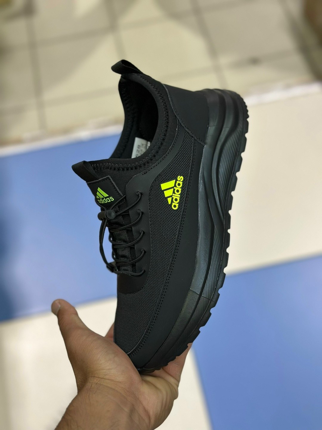 кроссовки мужские adidas,кроссовки мужские женские adidas,,зимние кроссовки adidas,кроссовки adidas