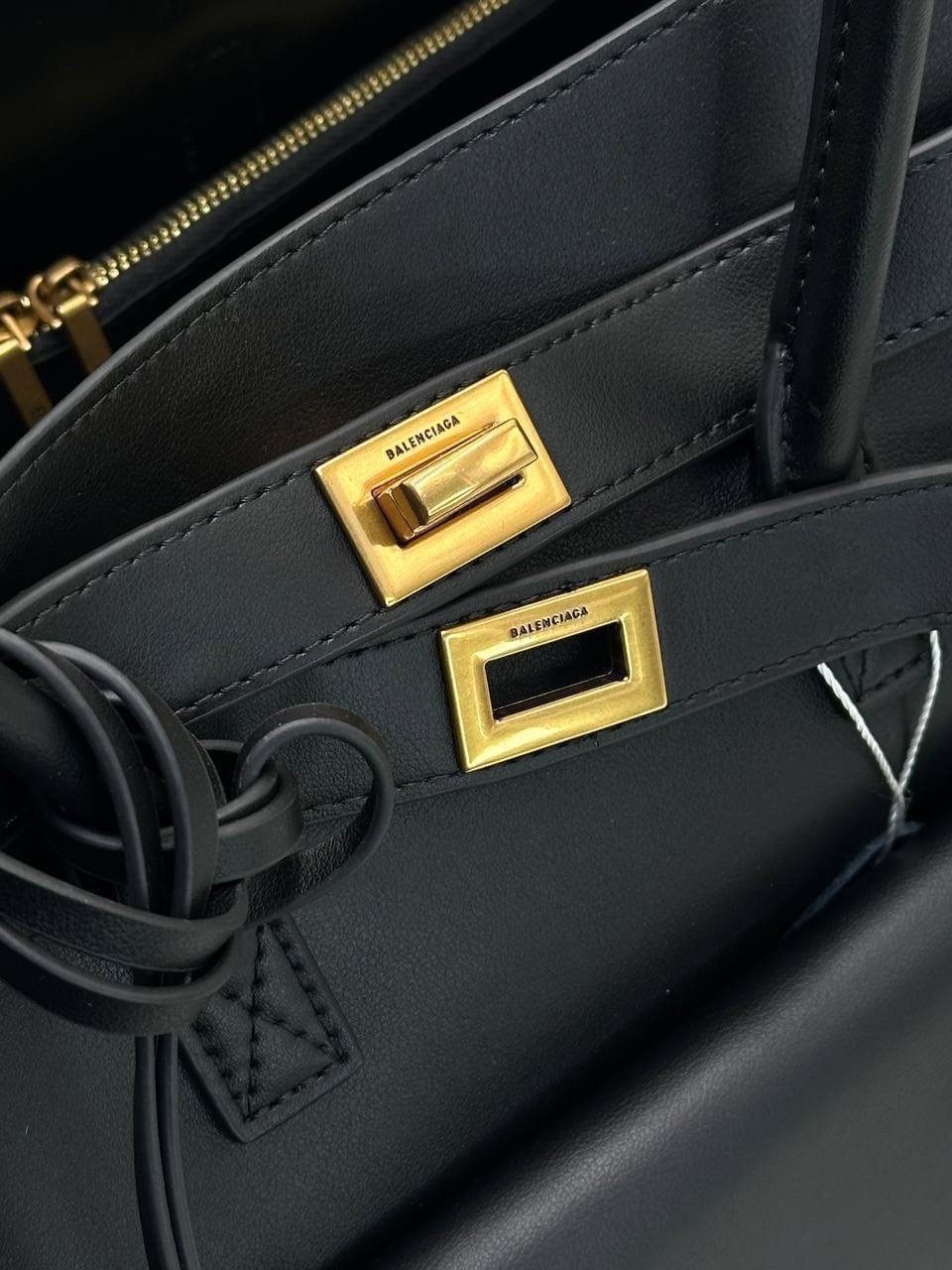 сумка balenciaga,сумка,женская сумка balenciaga,модная сумка,сумки женская