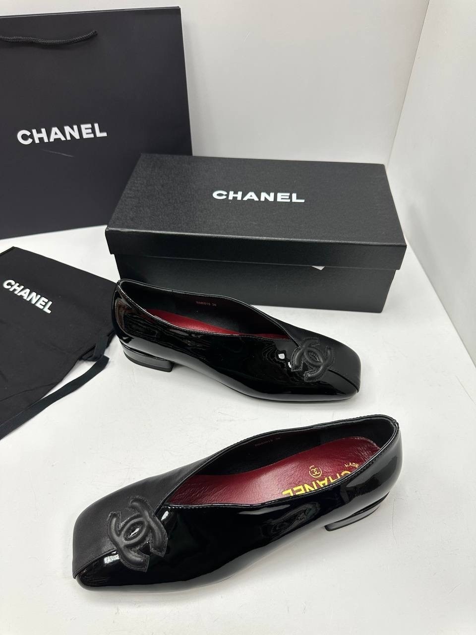 лоферы chanel,chanel туфли,,лоферы из лакированной кожи,лоферы шанель