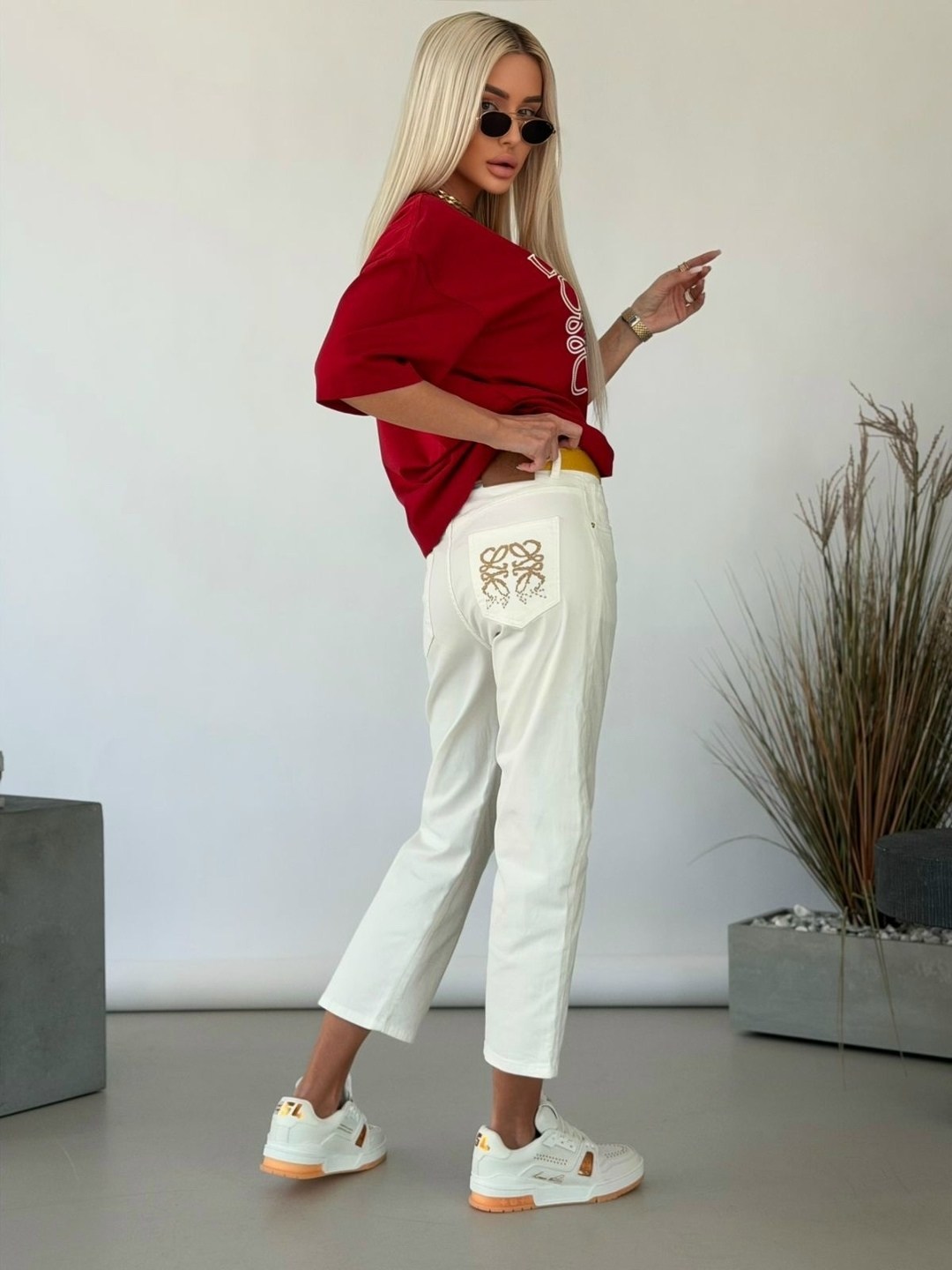 джинсы белые,джинсы evisu белые,джинсы loewe,женские джинсы,джинсы версаче