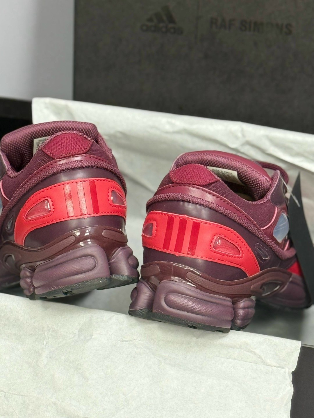 adidas raf simons ozweego 3 burgundy,adidas raf simons ozweego 3,кроссовки adidas raf simons ozweego burgundy,raf simons ozweego 3 burgundy,кроссовки