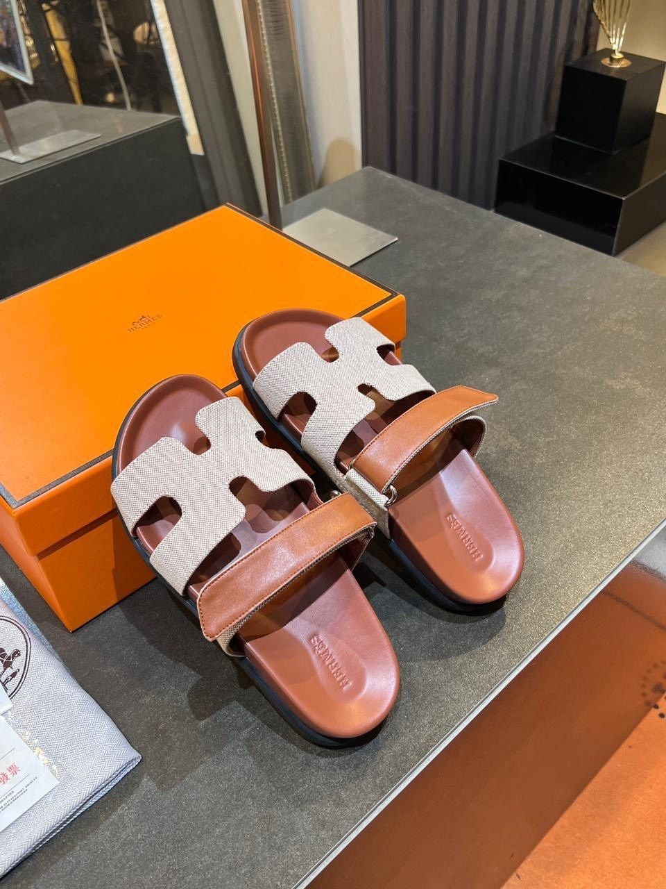 шлепанцы hermes,сандалии hermes,босоножки hermes,шлепки женские hermes,тапочки hermes