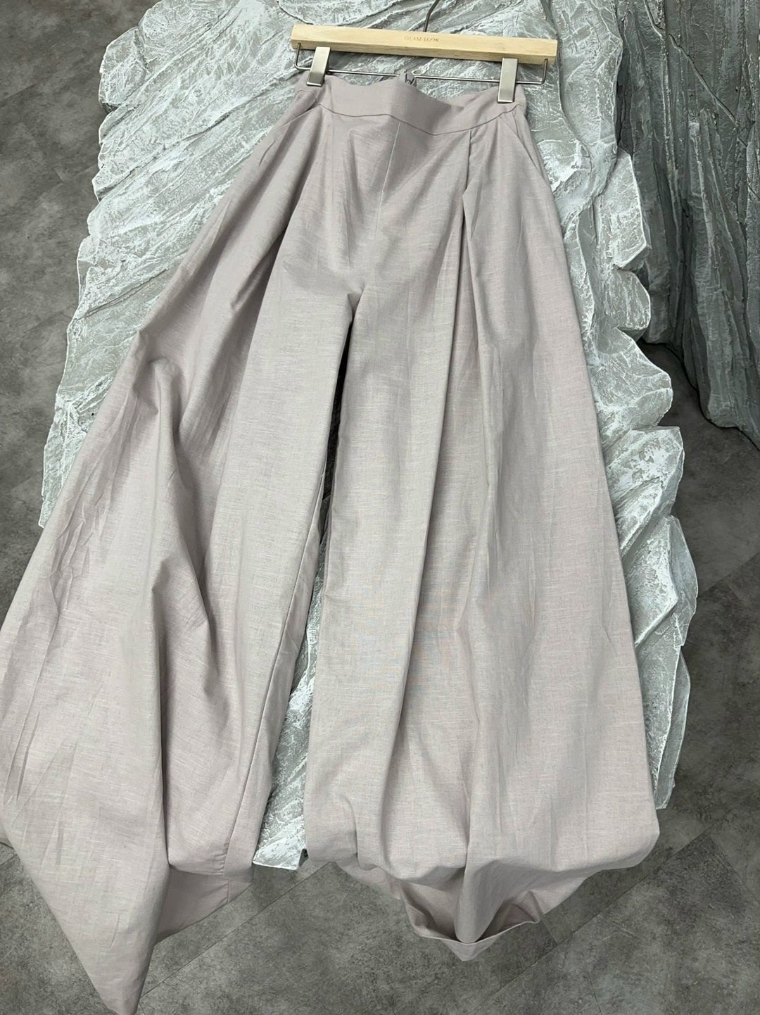 костюм loro piana,модные костюмы,одежда для женщин,женский костюм,льняной брючный костюм женский
