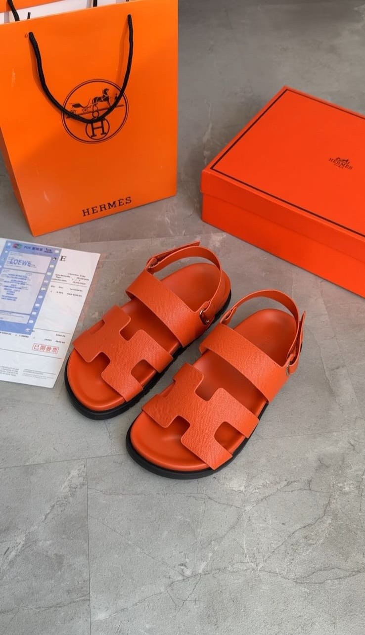 шлепанцы hermes оранжевые,hermes босоножки,hermes шлепанцы,сандалии hermes,шлепки hermes женские