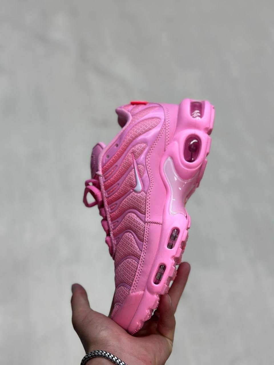 кроссовки летние спортивные nike air max tn plus,nike air max plus tn,nike tn pink,кроссовки,nike air max plus tn white