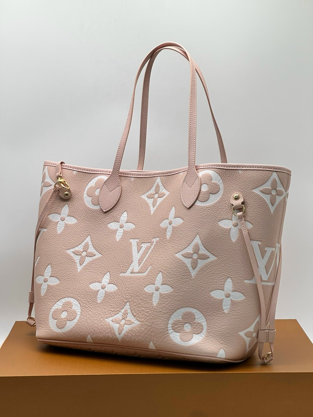 louis vuitton neverfull,louis vuitton neverfull mm,louis vuitton сумка,женская кожаная сумка louis vuitton neverfull mm бежевая,louis vuitton monogram