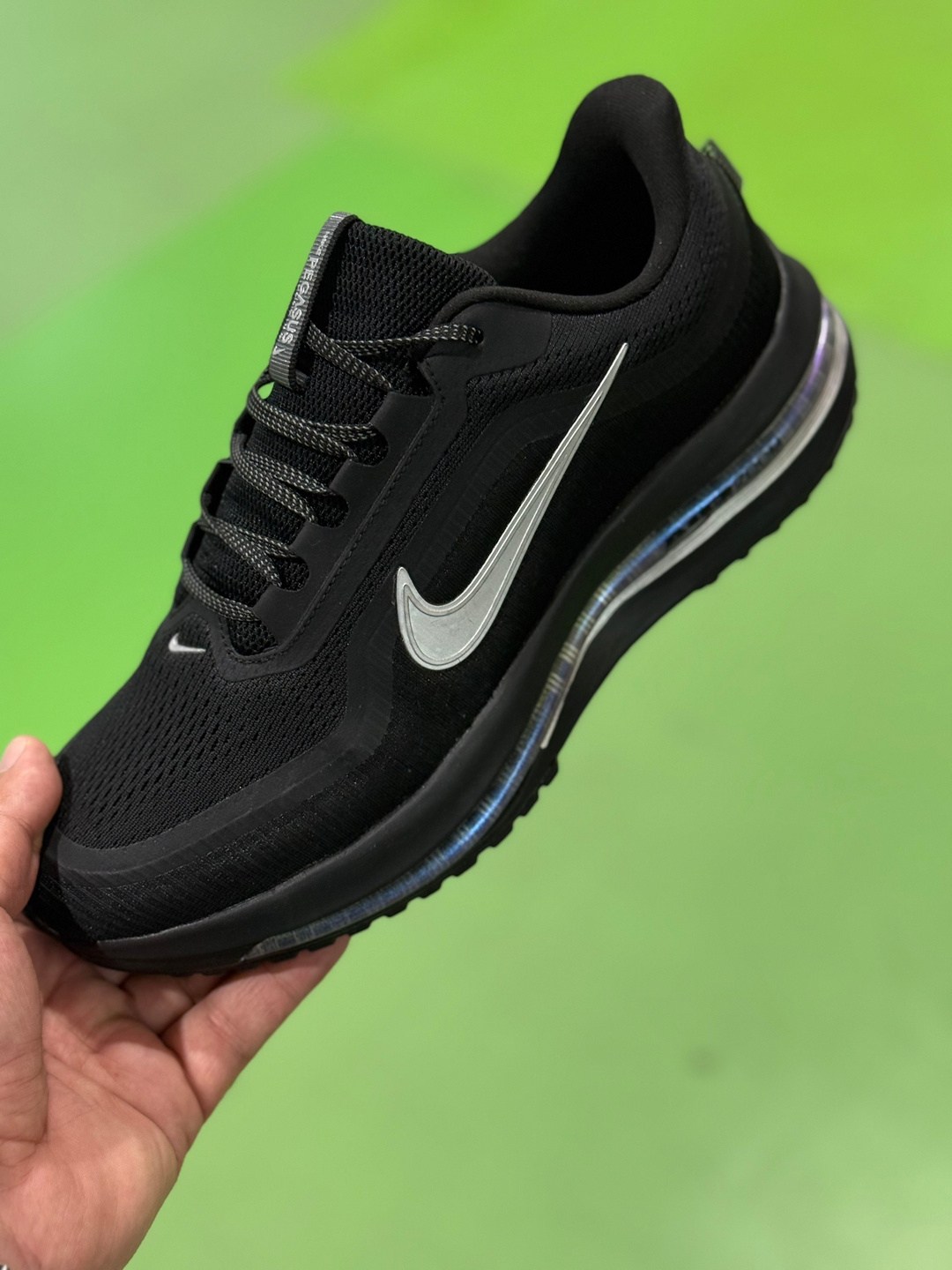 кроссовки nike,кроссовки,спортивная ,кроссовки мужские nike,кроссовки мужские женские