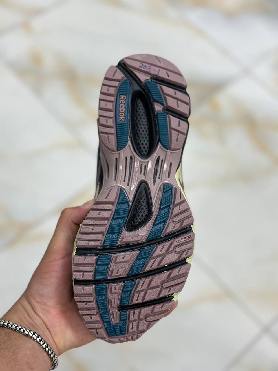 кроссовки reebok premier,кроссовки reebok,premier road ultra reebok,кроссовки reebok premier road plus vi,кроссовки premier road ultra reebok ltd серый