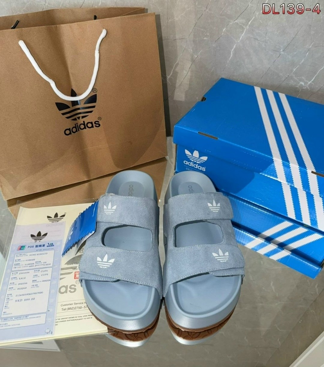 женские шлепанцы adidas,сандалии adidas,шлепанцы женские adidas adilette,сандалии adidas adilette sandal,шлепанцы adidas