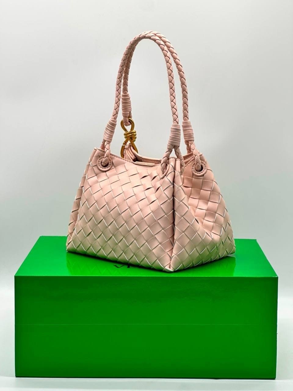женская сумка bottega veneta,bottega veneta сумка,сумка,сумки,bottega veneta сумка на плечо