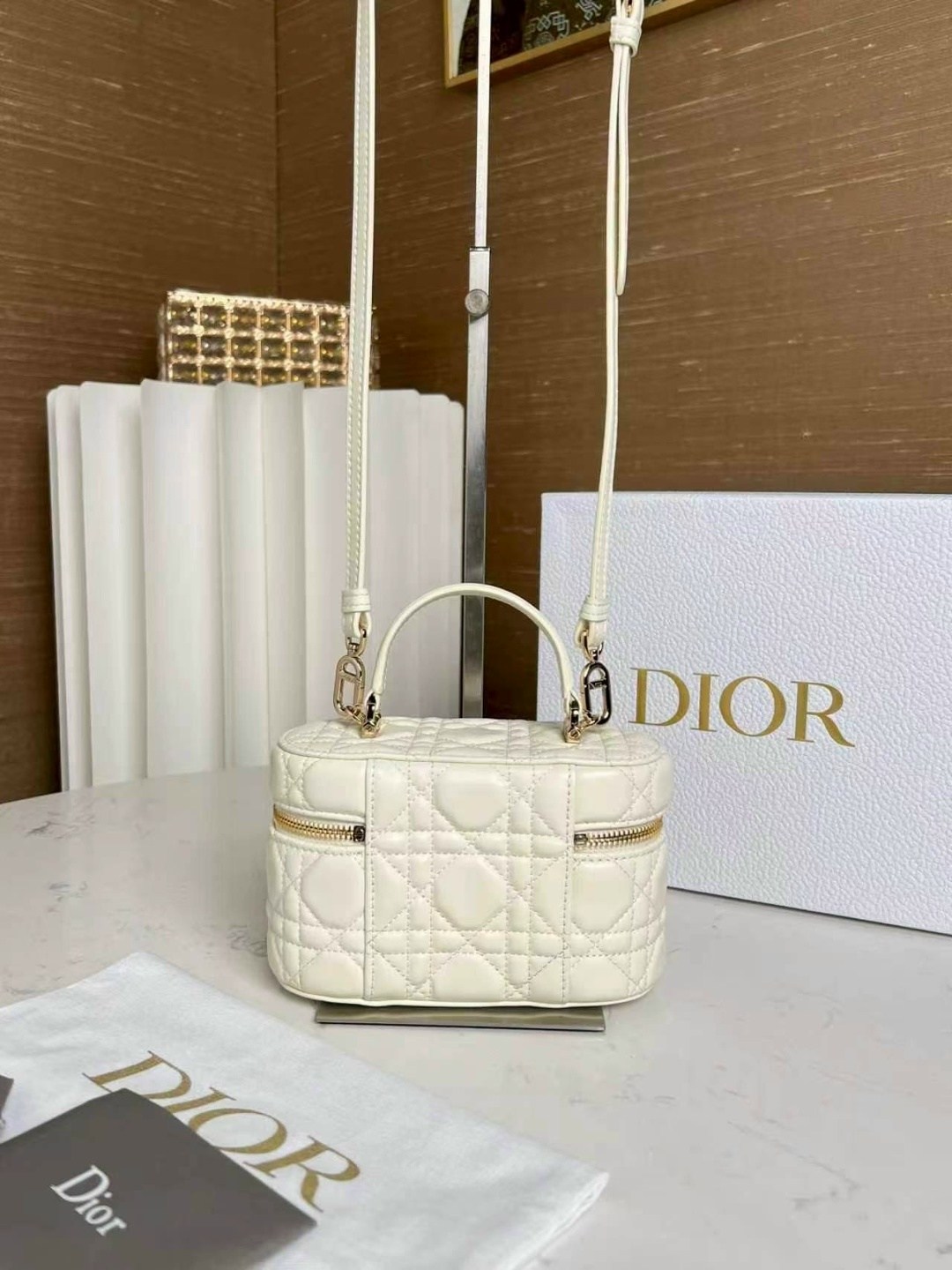 dior сумка,сумка dior lady dior shoulder bag handbag,сумка dior женская,косметичка dior,сумочка диор