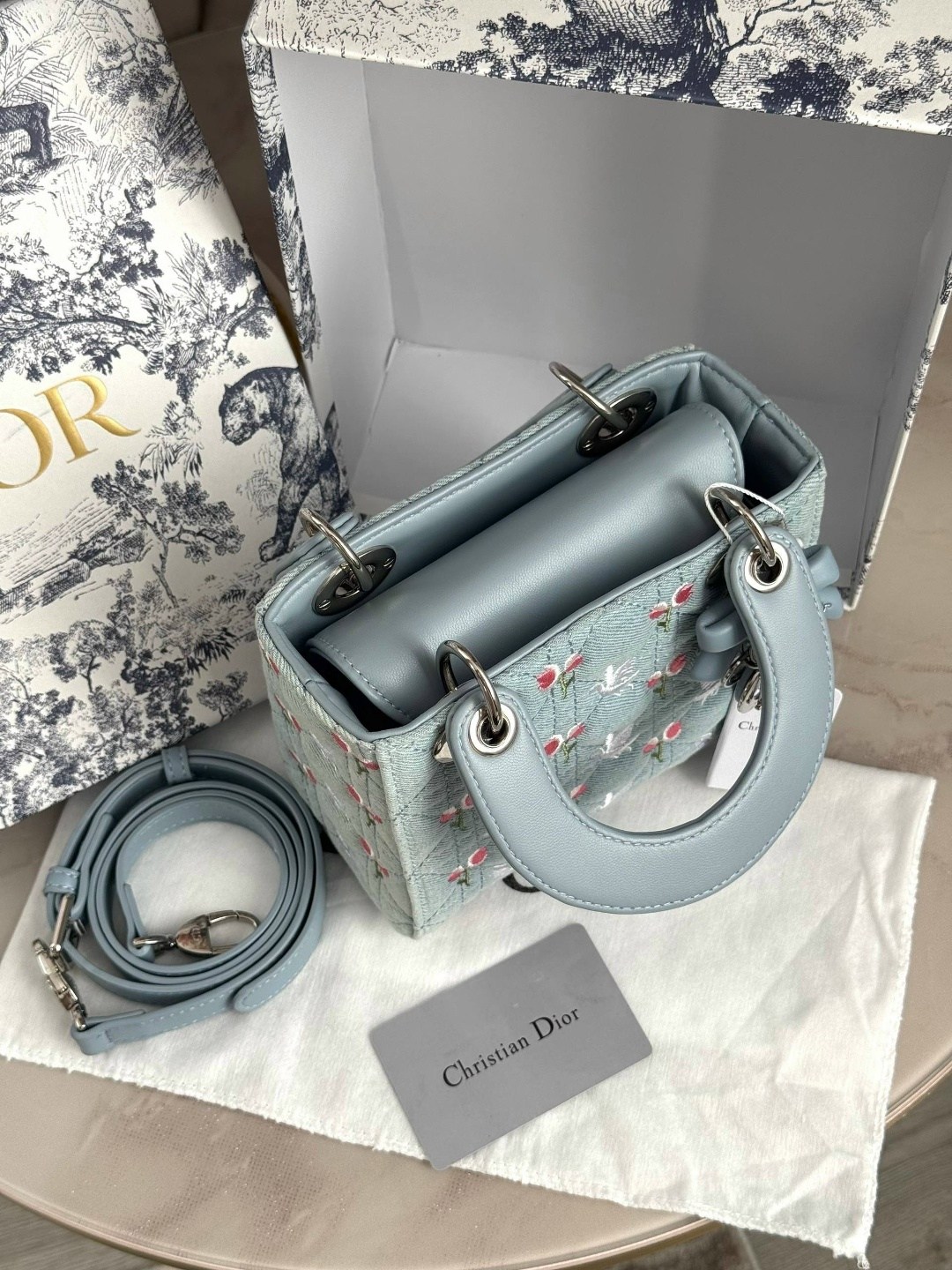 dior сумка,сумочка от dior,сумка dior женская,dior bags,диор сумка