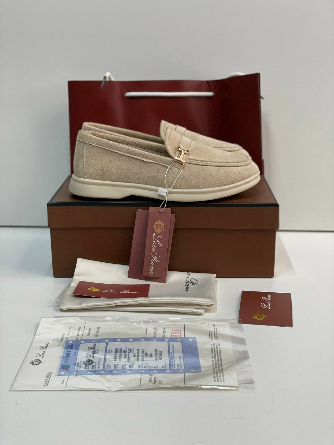 лоферы loro piana,,лоферы женские loro piana,лоферы из натуральной замши loro piana premium shoes,loro piana лоферы женские замшевые