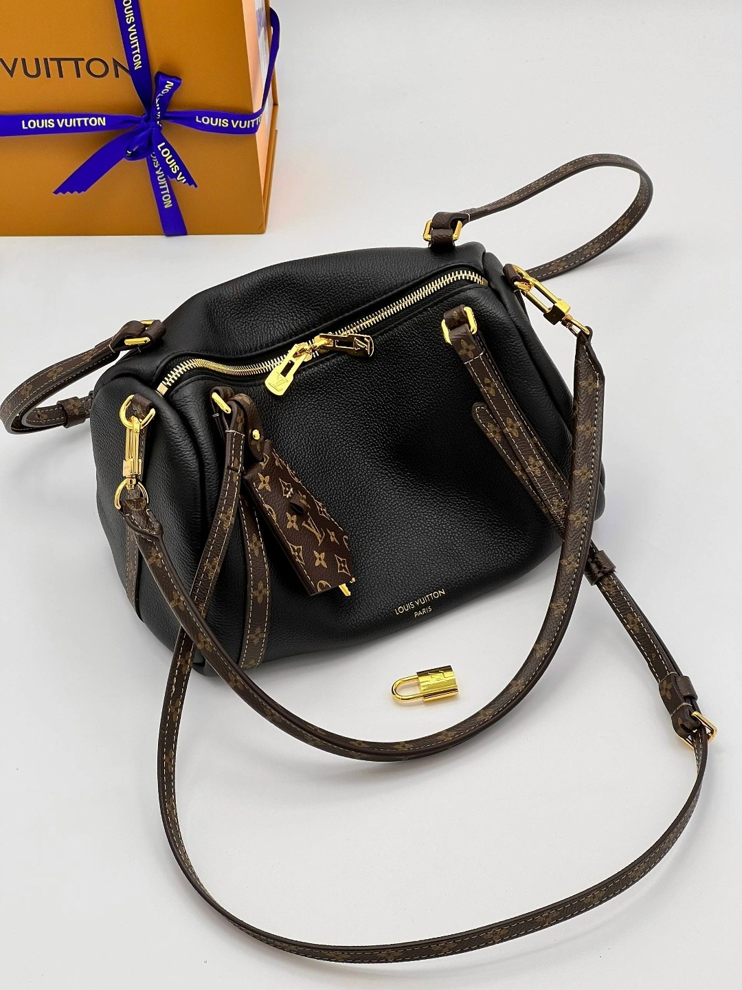 louis vuitton женская сумка,сумка louis vuitton,lv louis vuitton женская модная классическая сумка через плечо,сумка louis vuitton дорожная,сумки луи виттон